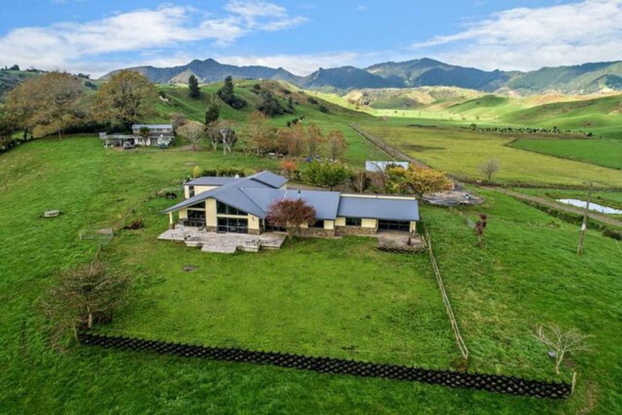 Waiotahe Dairy Farm Hideout Villa Waiotahi Kültér fotó
